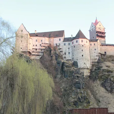 Apartamento Loket- Like At - Park, Castle, Amphitheater, Karlovy Vary Loket