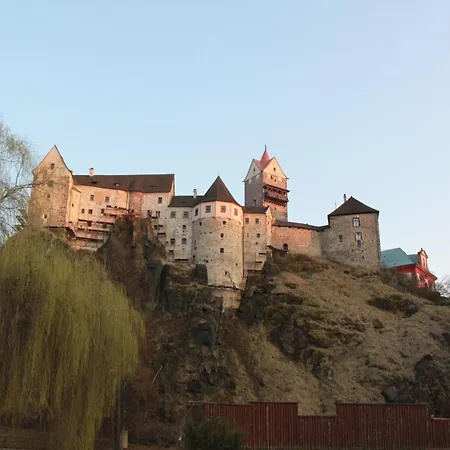 Loket- Like At - Park, Castle, Amphitheater, Karlovy Vary Apartamento